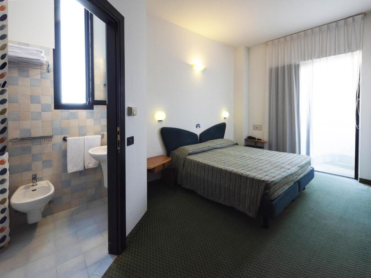 Hotel Ali D'Oro Rimini Zewnętrze zdjęcie